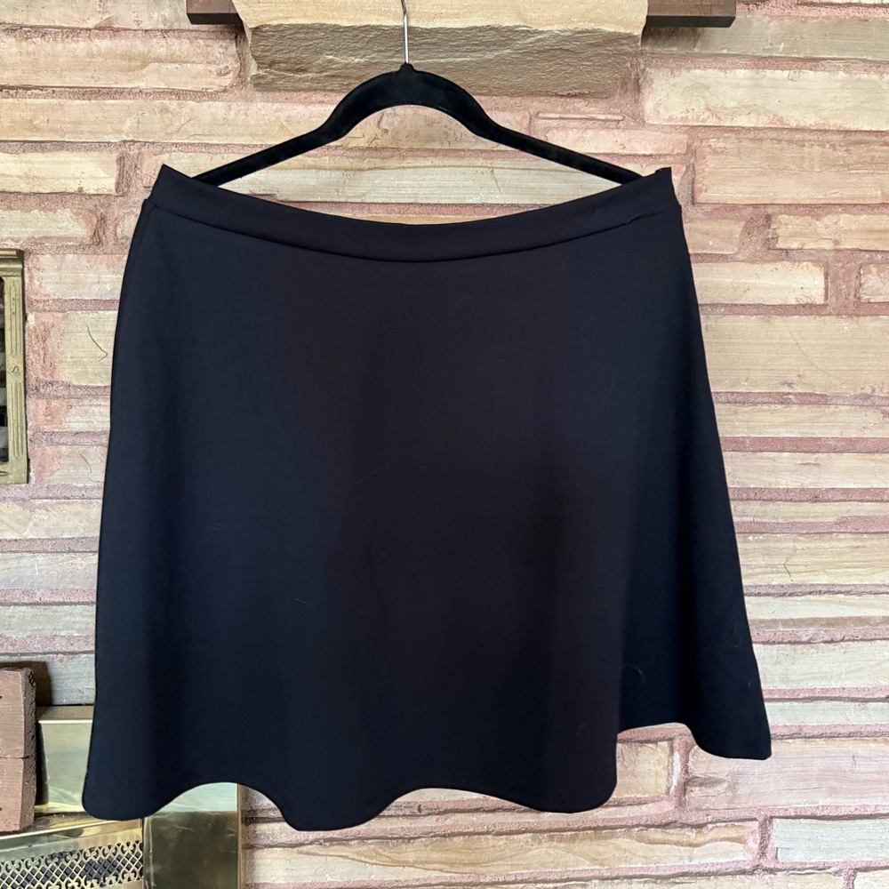 Gap Black Women's Skater Skirt